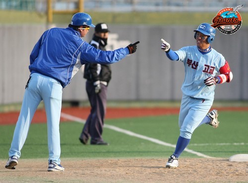 제2회 롯데기 예선 부산고, 울산공고